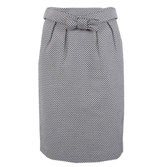 Weekend Max Mara Dresses & Skirts - Max Mara Weekend Black White Printed Bow Belt Knee Length Pencil Skirt size 4